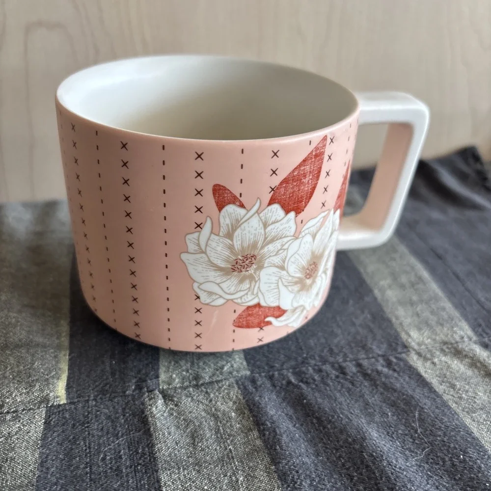 2019 Starbucks Floral White Pink Peach Flowers Coffee Cup‎ Tea Mug | 12oz EUC